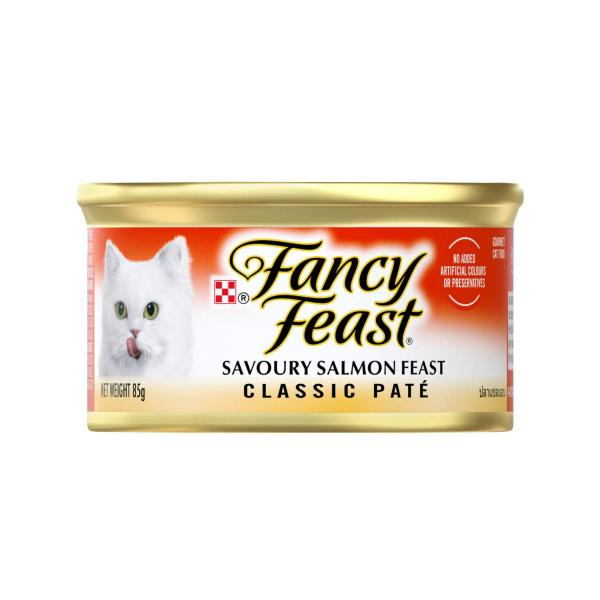 Classic Pate With Salmon Cat Food