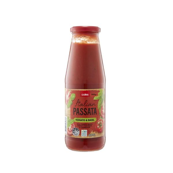 Italian Passata Sauce With Basil
